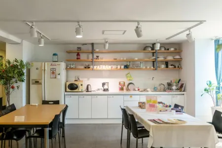Daegu Dongseong-ro Zero Guesthouse
